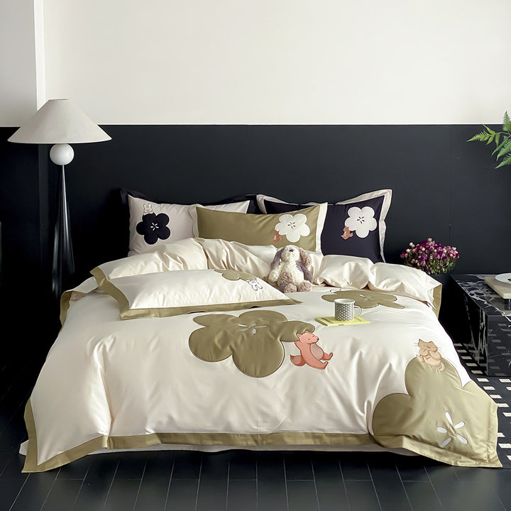 Floral Appliqué Cotton-Sateen Duvet Cover Set with Decorative Pillow Shams