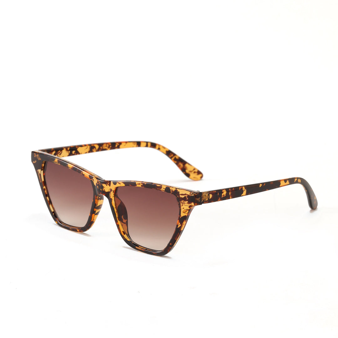 Women Cat-Eye Sunglasses with modern, translucent frame Stornfield