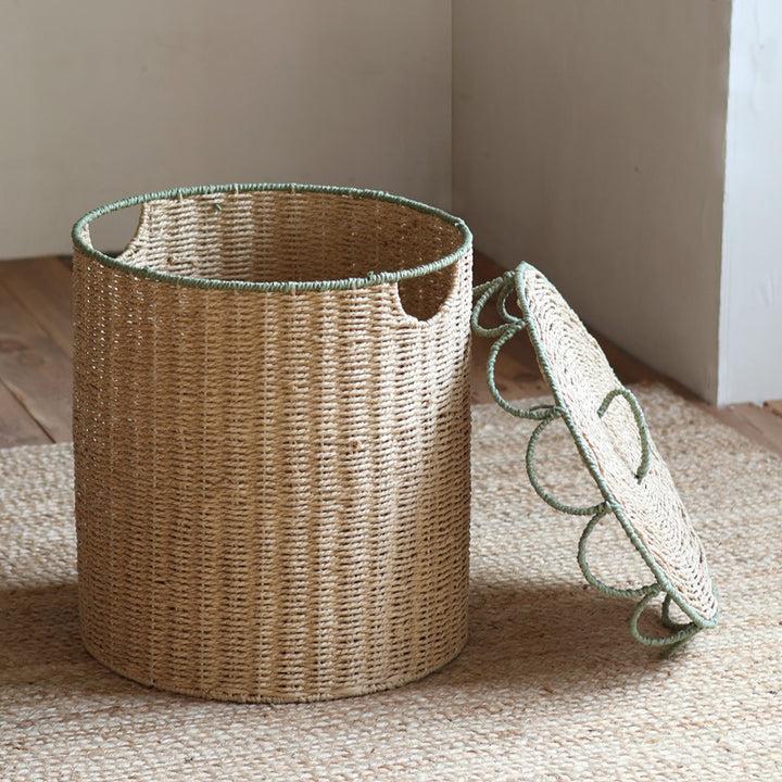 Handmade storage basket with lid Stornfield