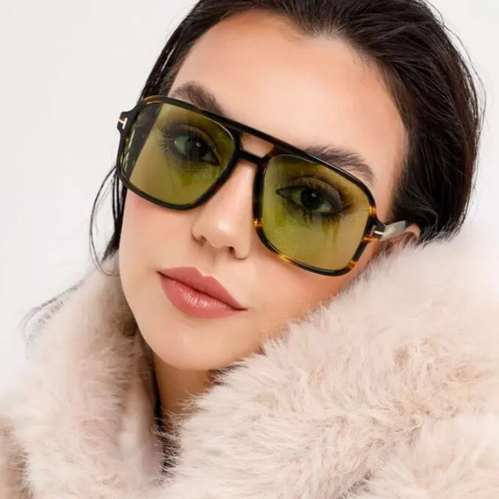 Ladies square designer glasses with delicate frame and modern plastic material Stornfield