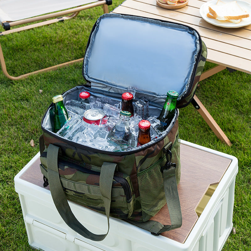 Cooler bag with several insulated compartments Stornfield