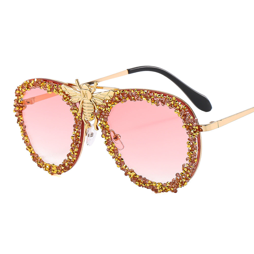 Women Glamorous Oversized Sunglasses with Unique Decorative Frame Stornfield