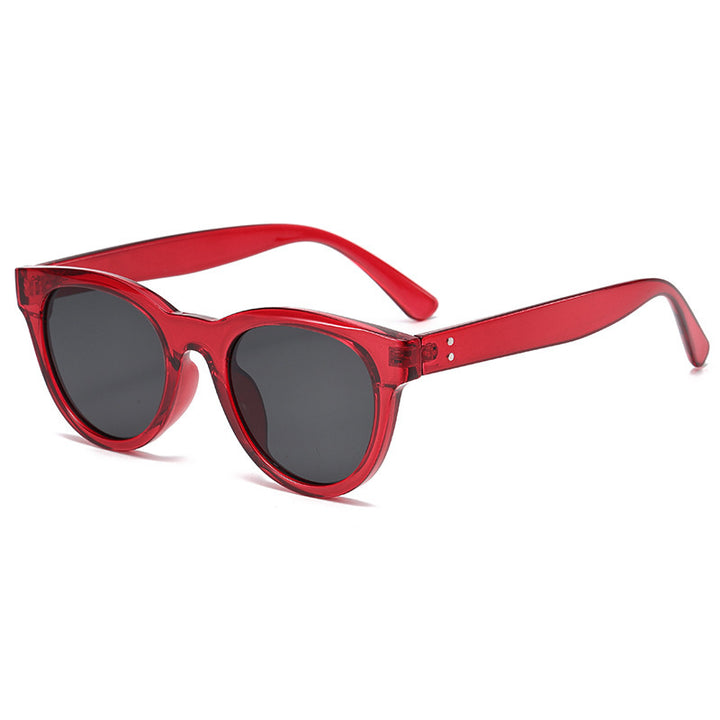 Women Fashionable Oversized Sunglasses in Elegant, Curved Design Stornfield