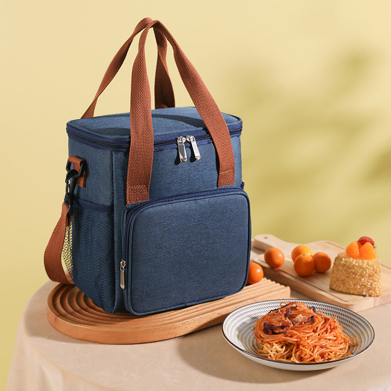 Women's cooler bag with insulated interior and additional compartment Stornfield
