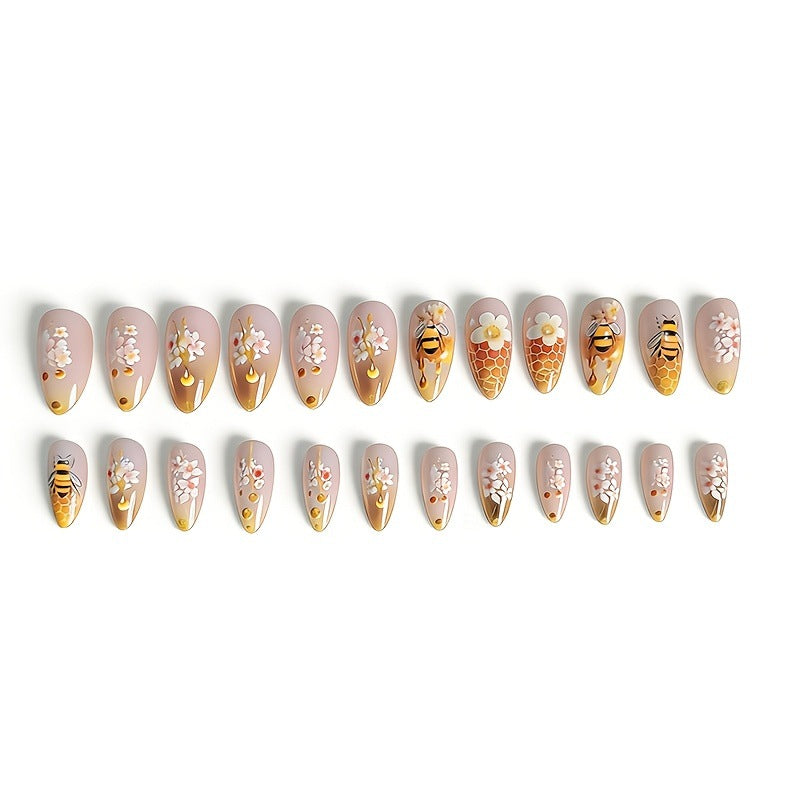 Artistic Nail Design Stornfield