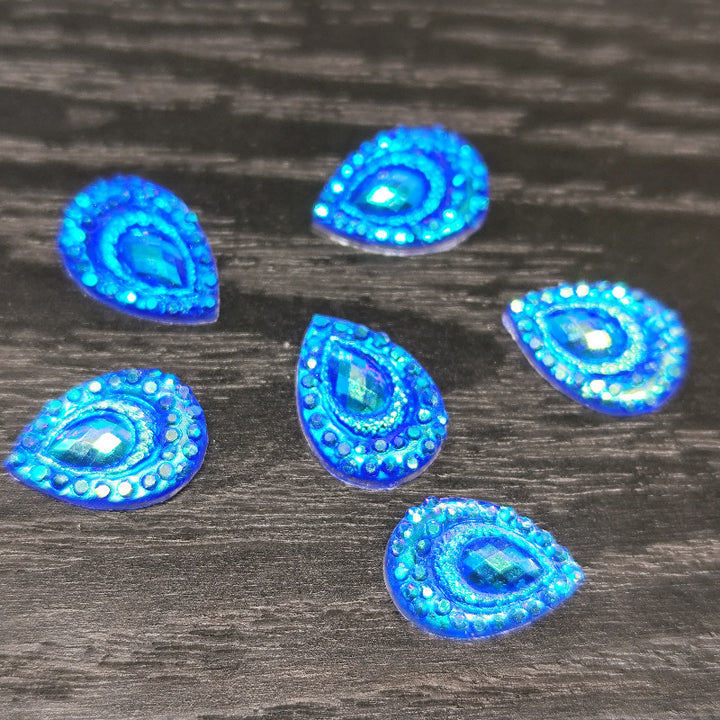 Glittering drop appliqués Stornfield