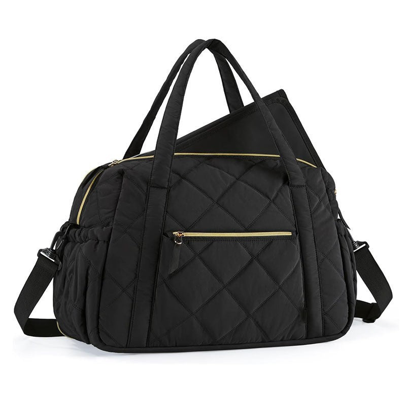 Stylish travel bag with innovative interior concept Stornfield