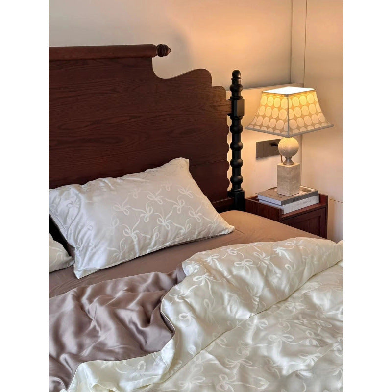 Elegant Decorative Table Lamp