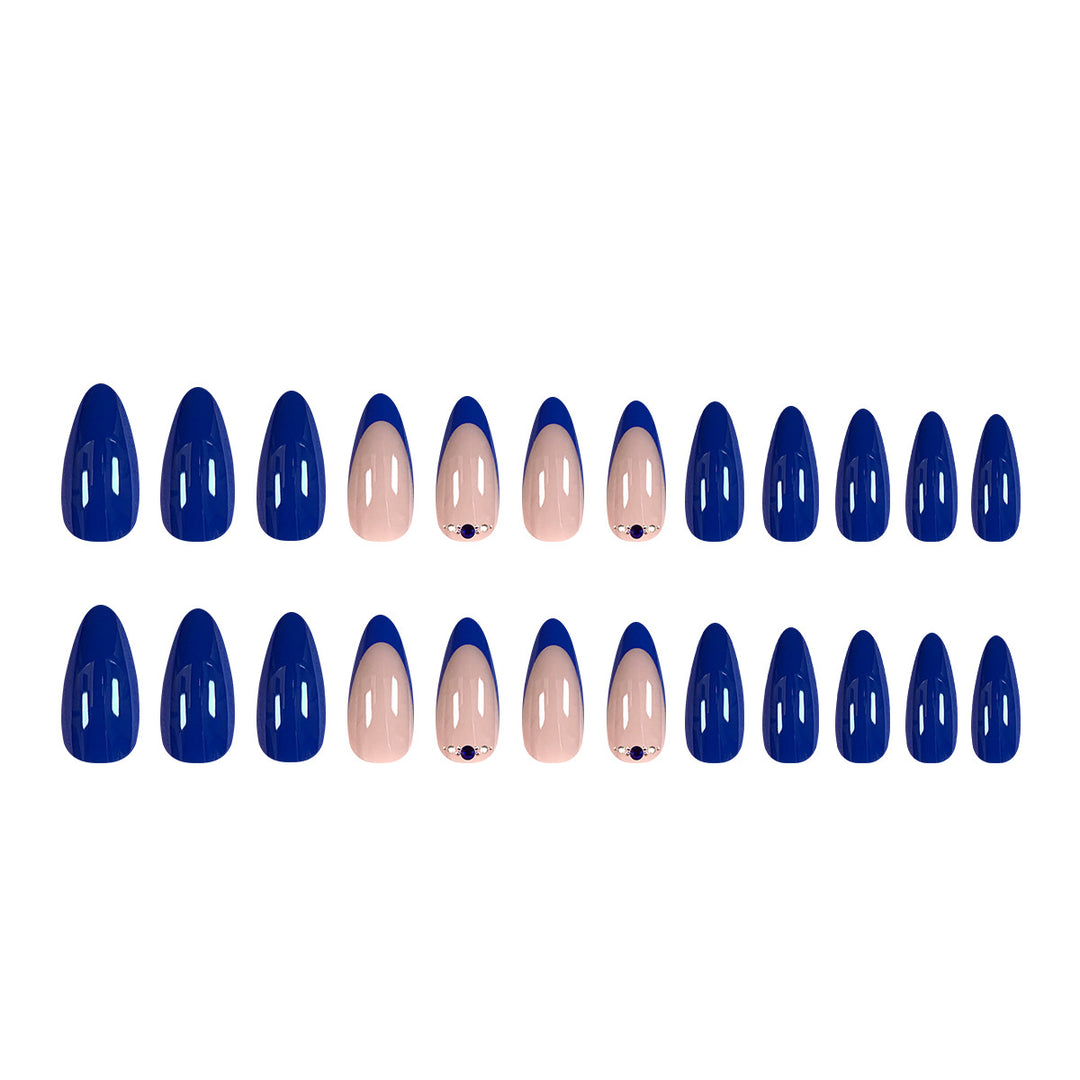 Elegantly designed artificial nails Stornfield