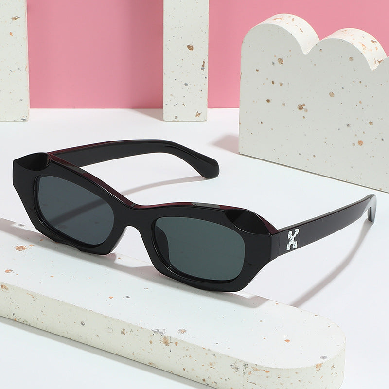 Women’s fashionable sunglasses in innovative design Stornfield