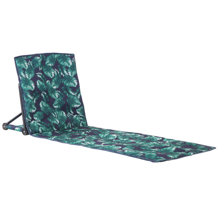 Women's folding lounge chair by Stornfield