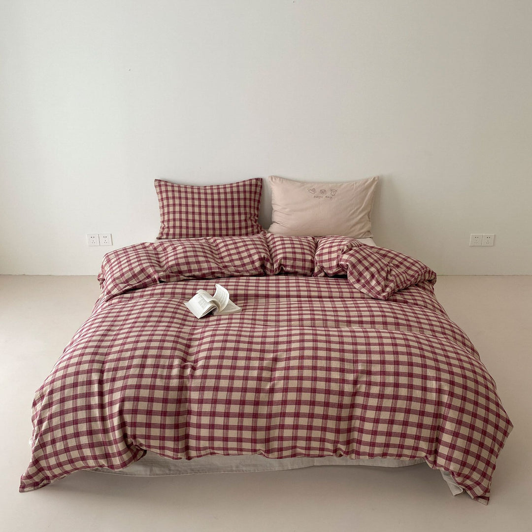 Washed Cotton Gingham Duvet Cover Set with Envelope Closure & Matching Pillow Shams