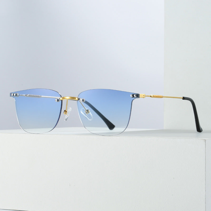 Ladies stylish geometric sunglasses with modern glass elements Stornfield