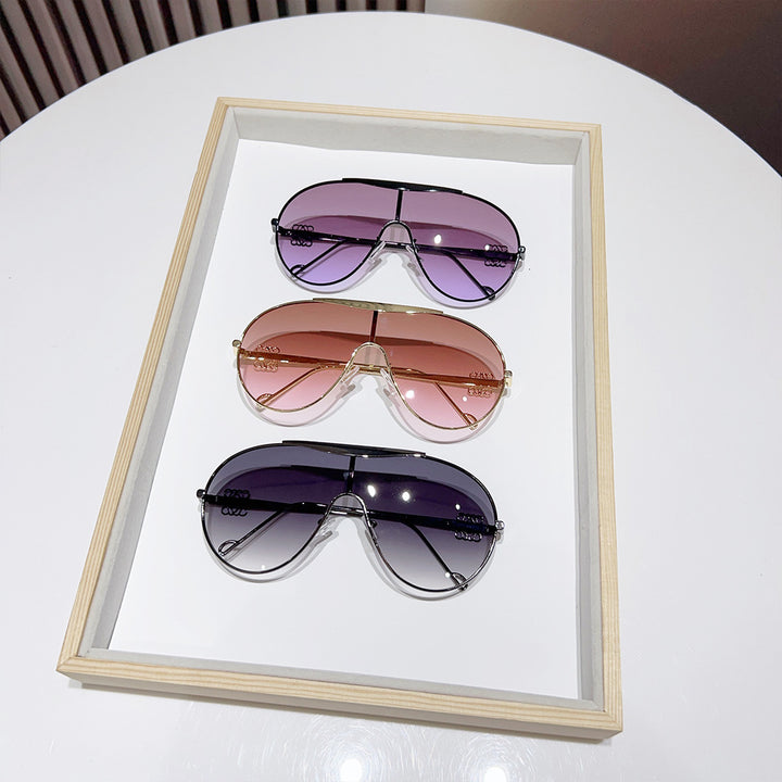Oversized Aviator Sunglasses with Gradient Lenses Stornfield