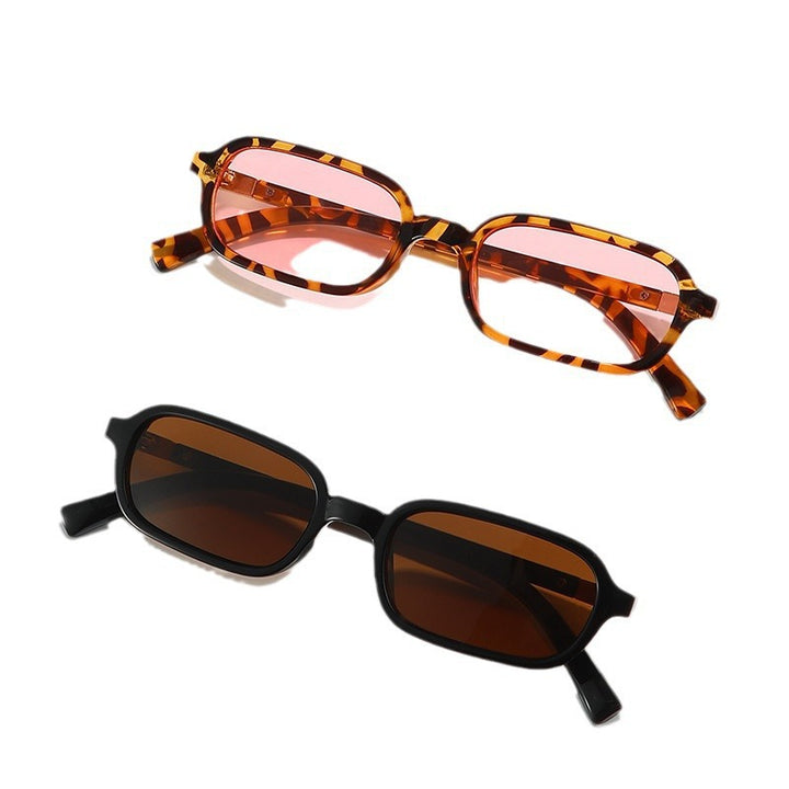 Chic Flat Lens Sunglasses with Decorative Metal Details Stornfield