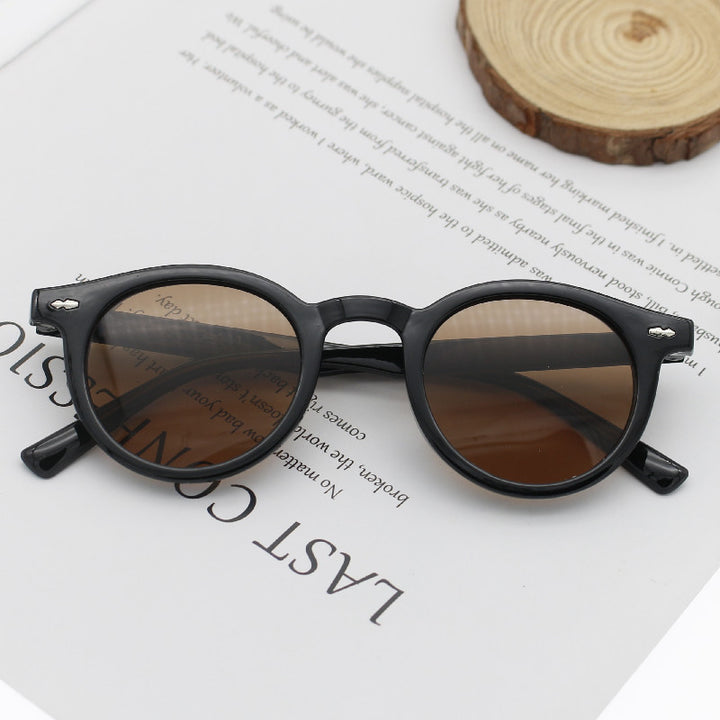 Ladies' Round Sunglasses with Elegant Design Stornfield