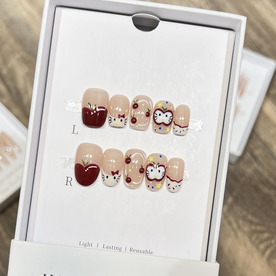 Artistic Character-Themed Press-On Nail Art Set Stornfield
