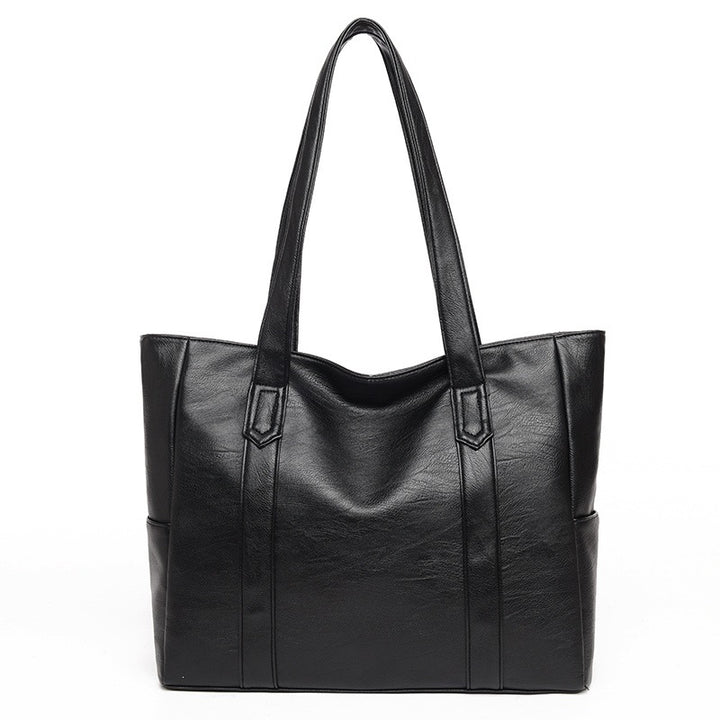 Stylish and Spacious Leather Bag Stornfield