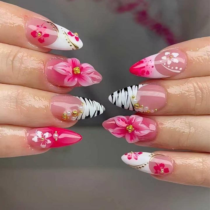 Artful nail art with floral accents Stornfield