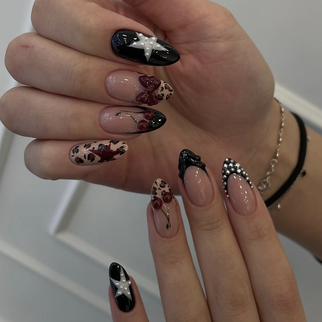 Artistic Nail Design Set Stornfield