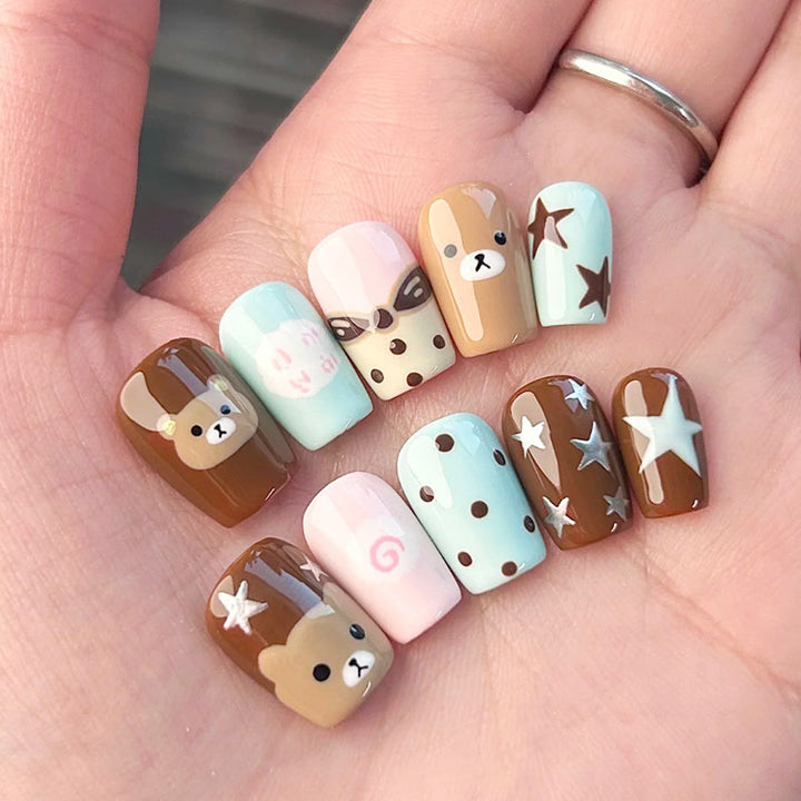 Whimsical Bear-Themed Press-On Nail Art Kit Stornfield