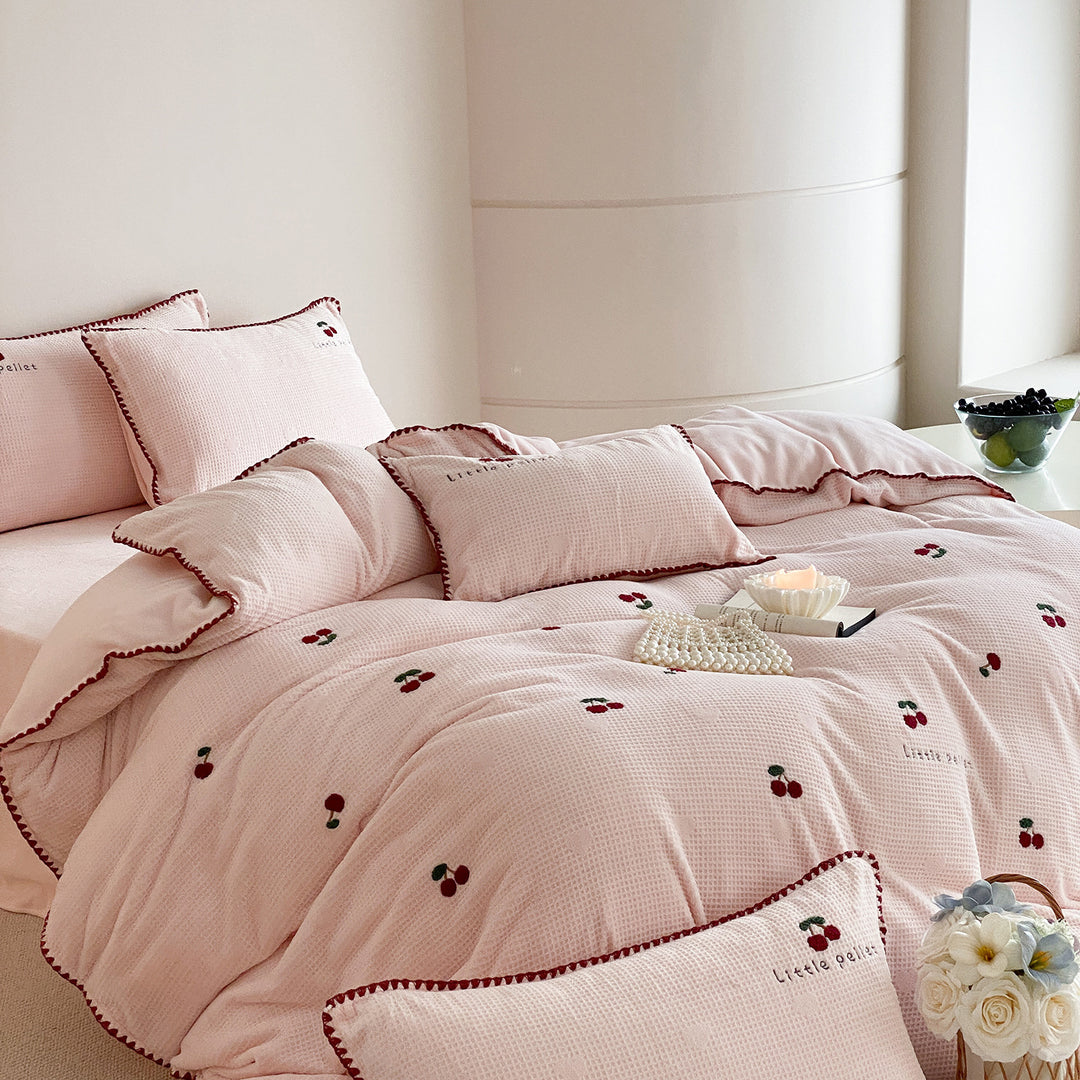 Embroidered Cherry Waffle-Texture Duvet Cover Set with Scalloped Edge
