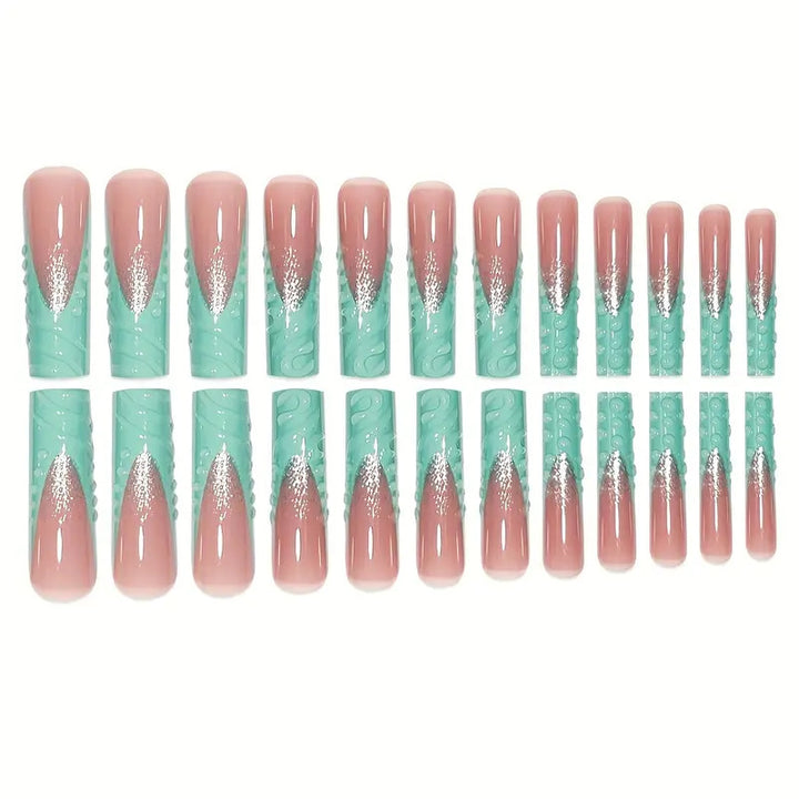 Artistic Wave-Pattern Press-On Nails Stornfield