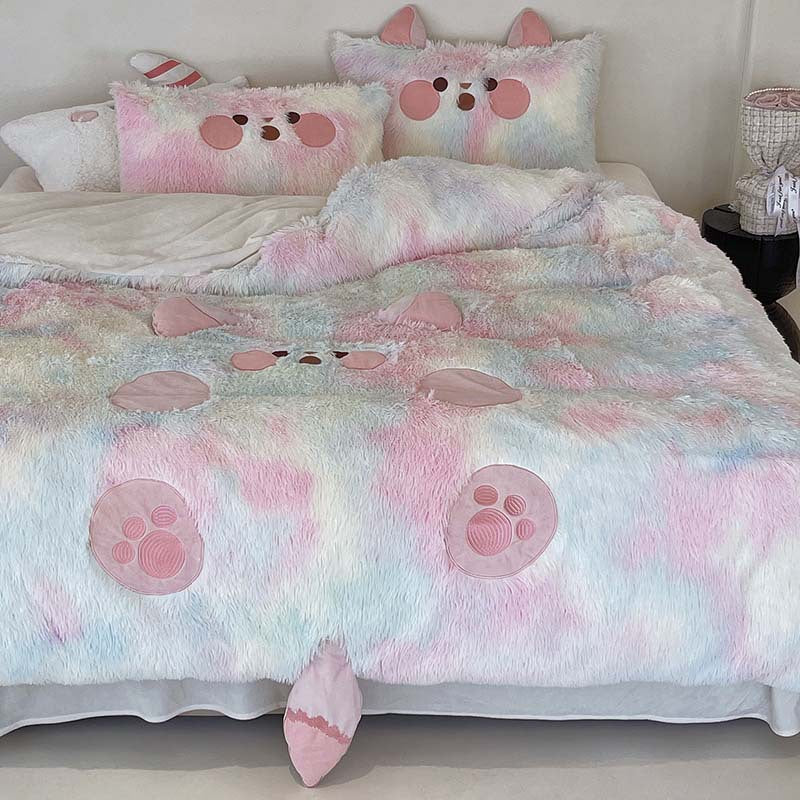 Cozy plush bedding set with 3D ears, heart-shaped eye appliqué, and extra soft microfiber fluff