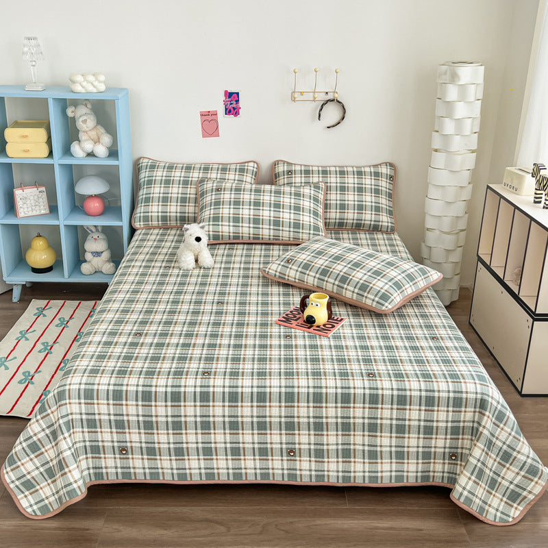 Lightweight Quilted Floral Bedspread Set with Piped Edge and Matching Pillow Shams
