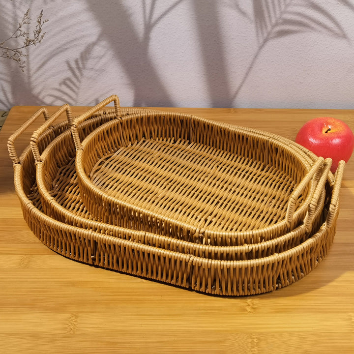 Ladies round willow baskets by Stornfield