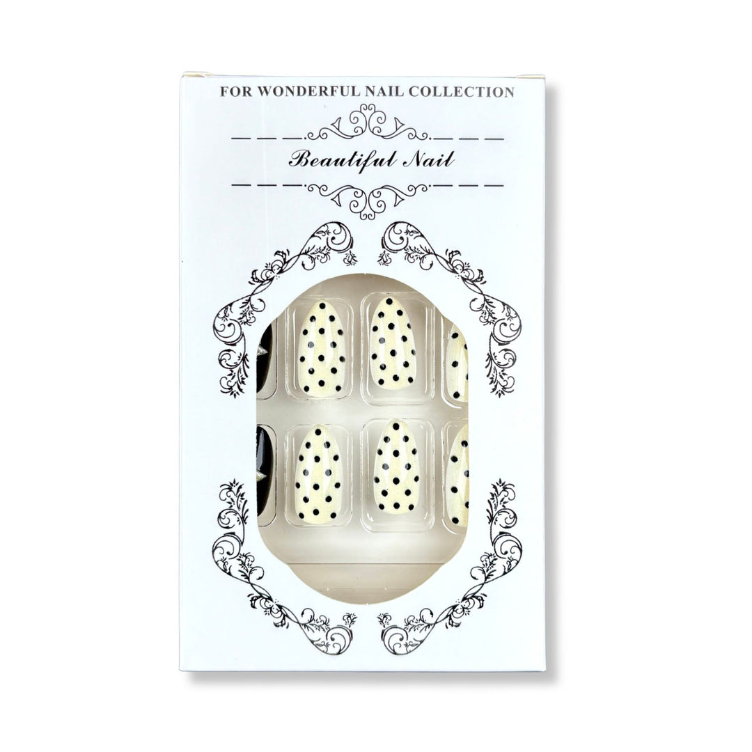 Decorative Press-On Nail Set with Elegant Floral Accents