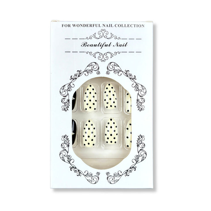 Decorative Press-On Nail Set with Elegant Floral Accents