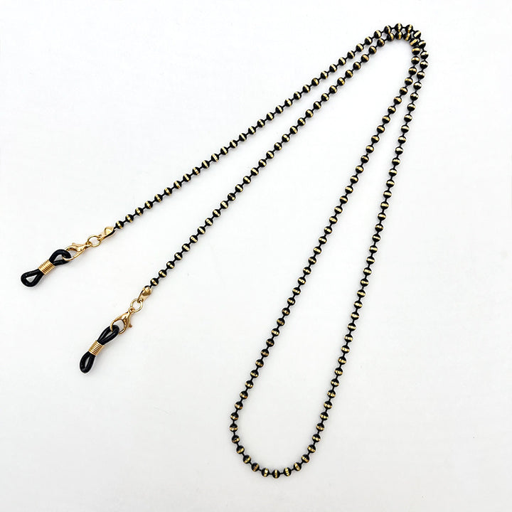 Eyewear Chain with Elegant Detailing Stornfield