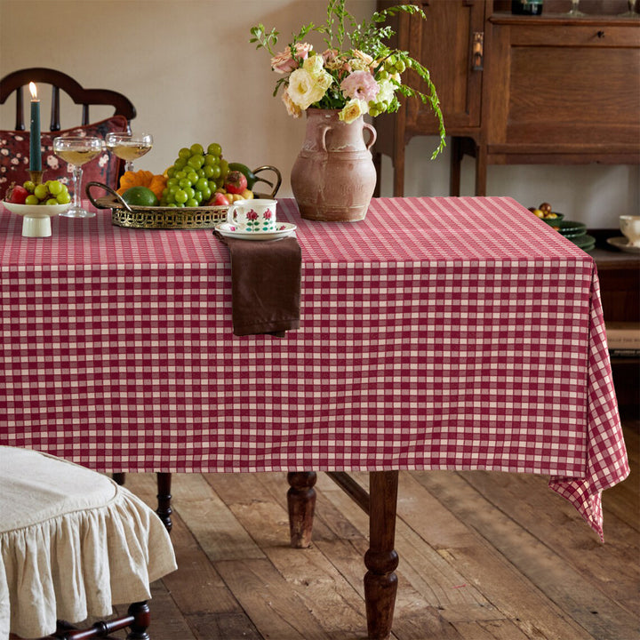 Rectangular checked tablecloth made of cotton blend fabric with flannel-like surface