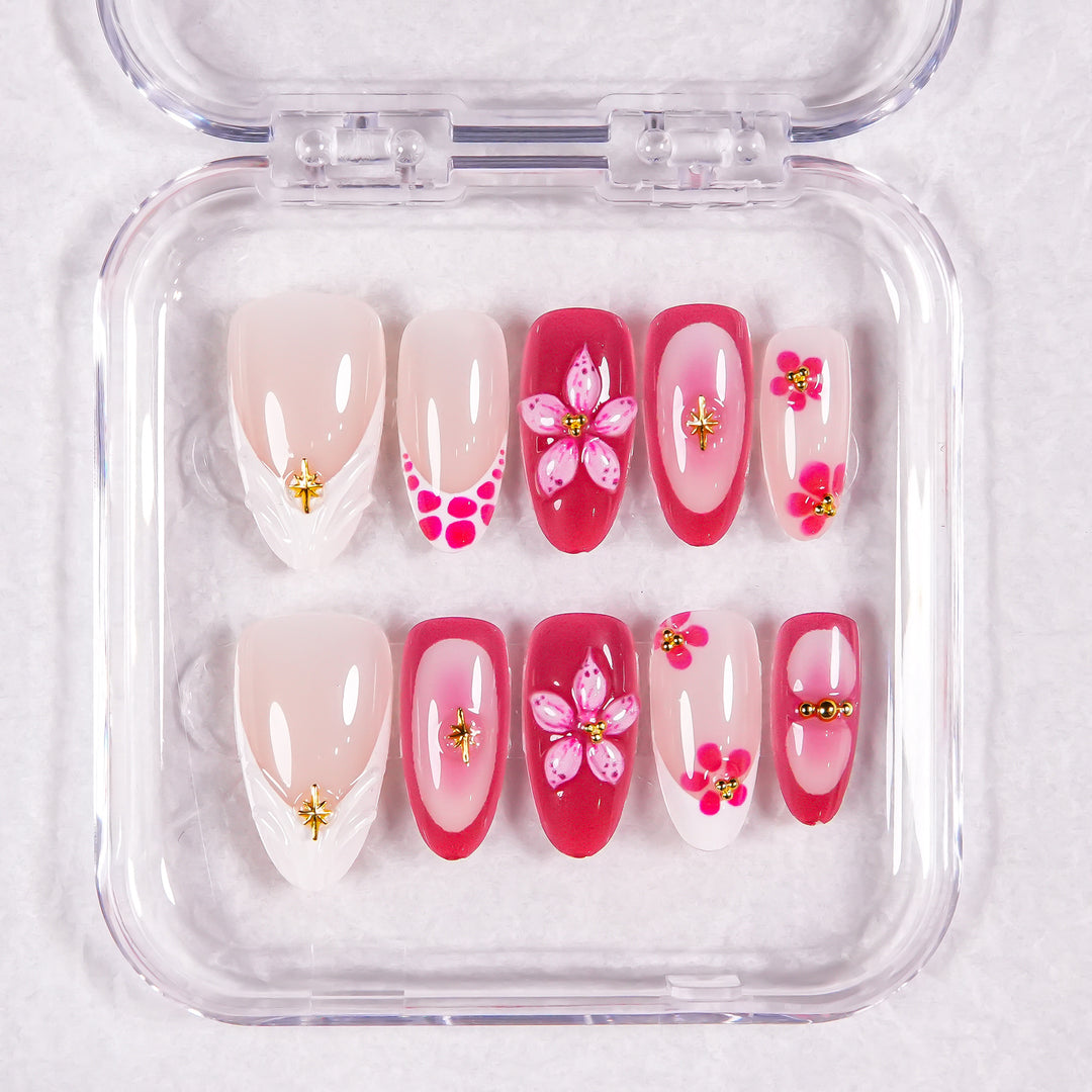 Decorative Floral Press-On Nail Set