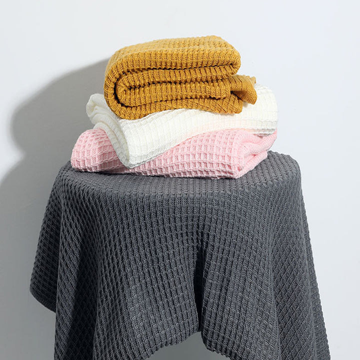 Women knitted throw blanket Stornfield
