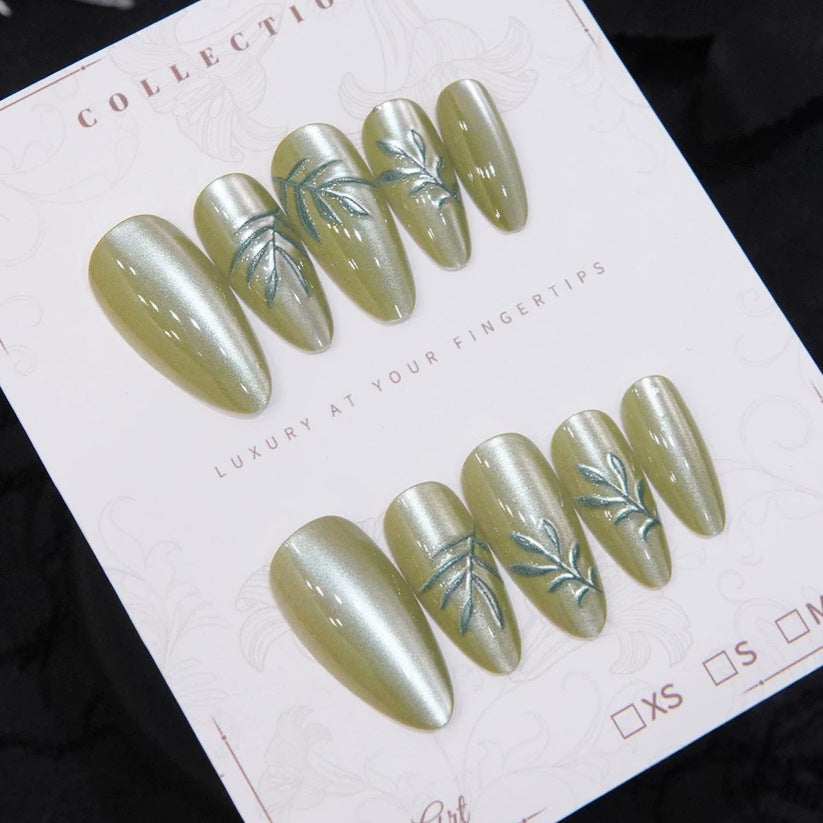 Artfully Designed Press-On Nail Set