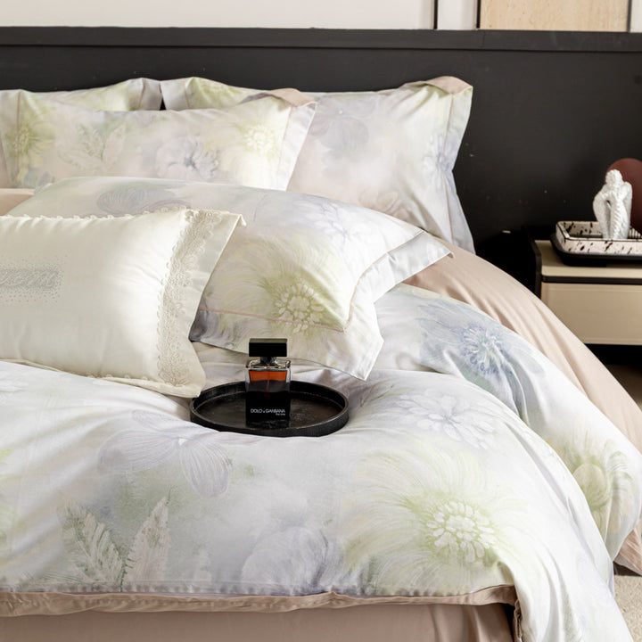 Luxurious cotton satin duvet cover set with watercolor flower pattern