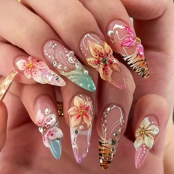 Premium Decorative Press-On Nail Set Stornfield