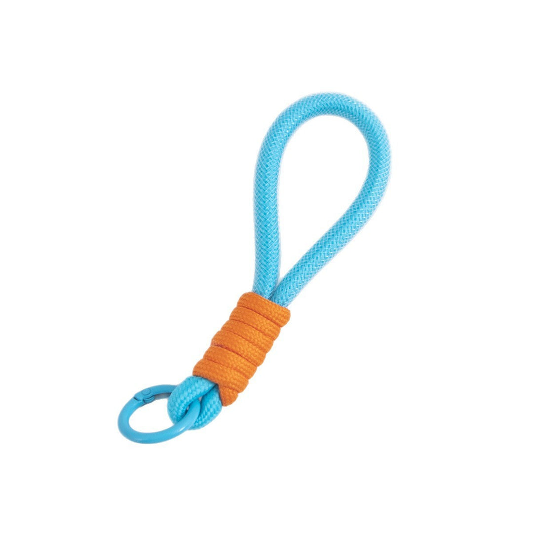 Versatile Paracord Keychain Holder Stornfield