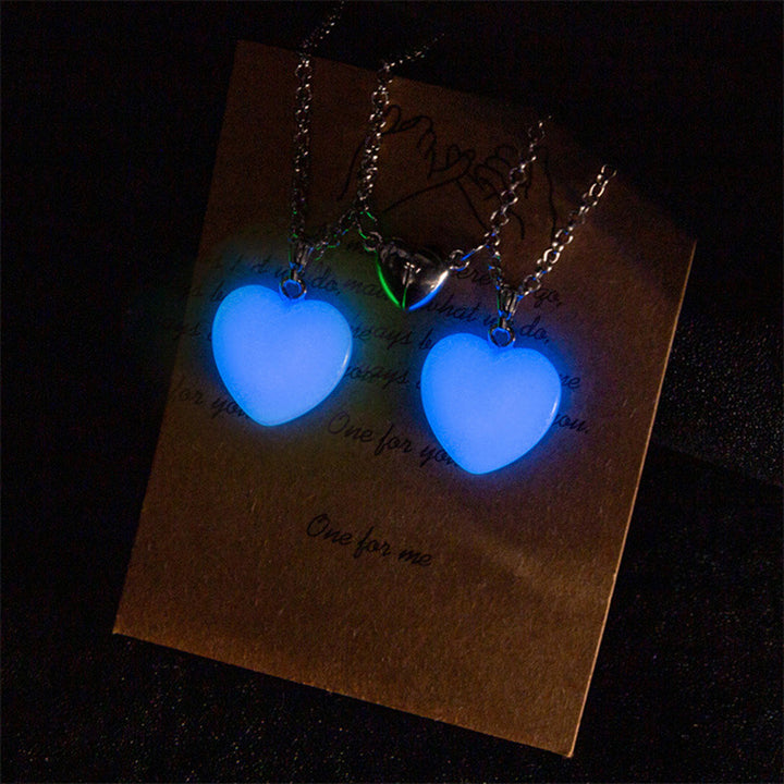 Glow-In-The-Dark Chain Set Stornfield