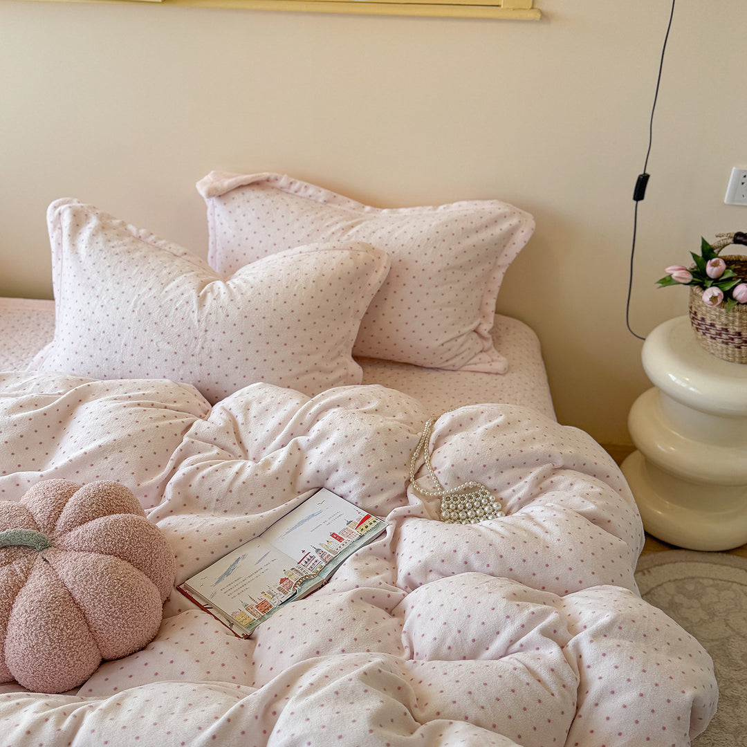 Cozy Dot Print Duvet Set
