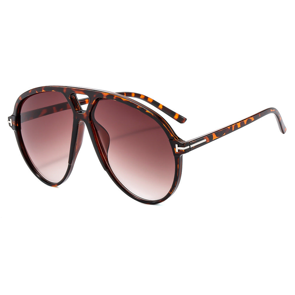 Oversized Aviator-Style Sunglasses Stornfield
