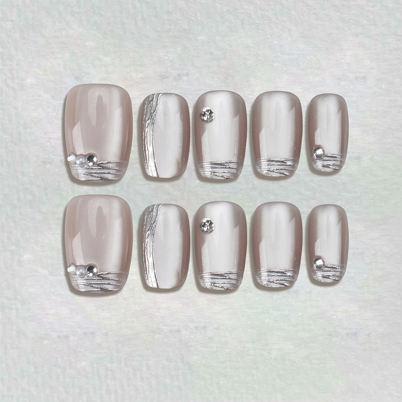 Elegant Decorative Press-On Nails with Metallic Accents Stornfield