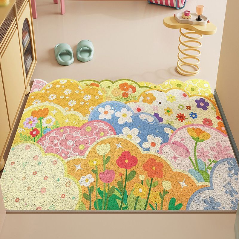 Vintage Floral Pattern Area Rug