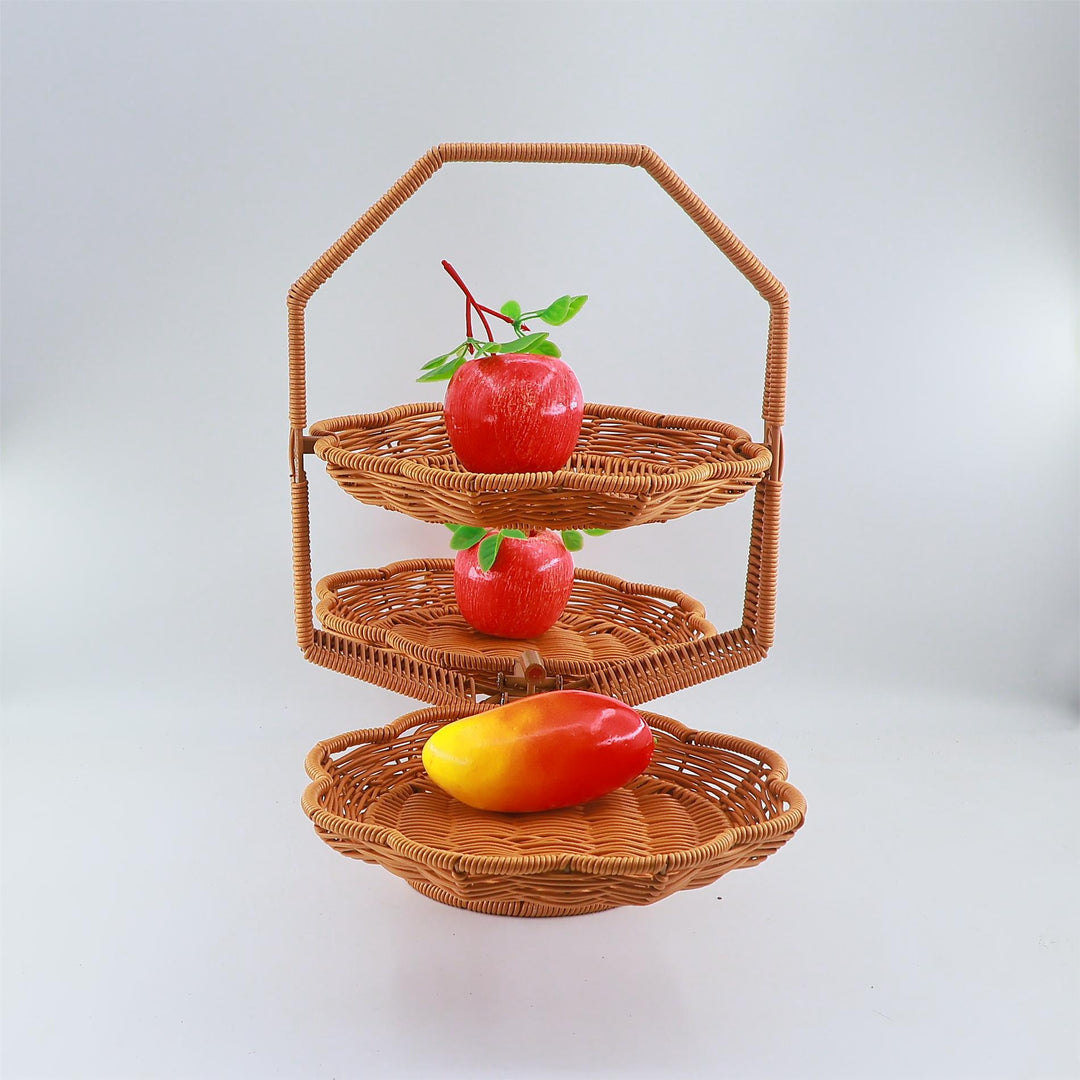 With an elegant three-tier fruit bowl Stornfield
