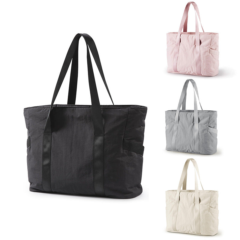 Spacious tote bag with side pockets Stornfield