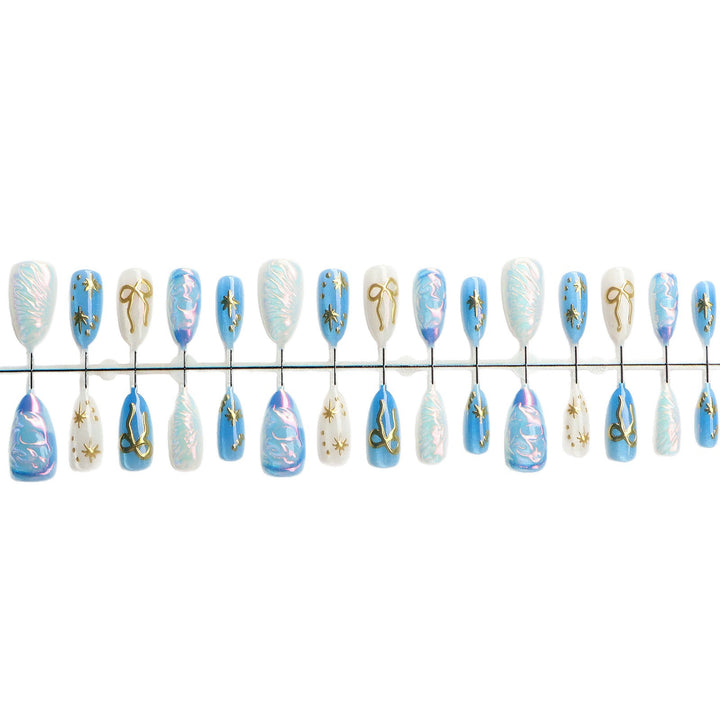 Artistic Nail Art Set with Metallic Accents Stornfield
