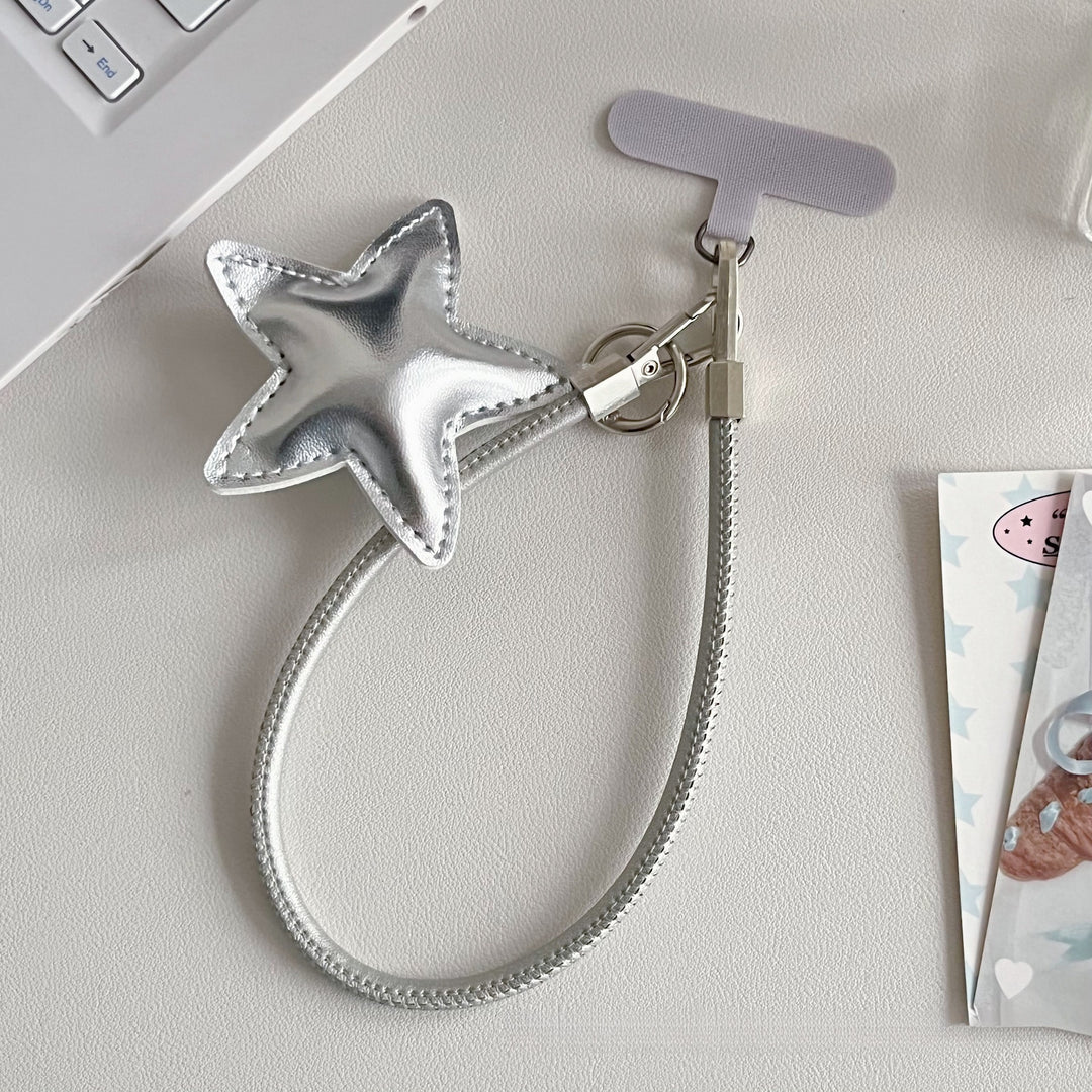 Star-Shaped Keychain Holder Stornfield