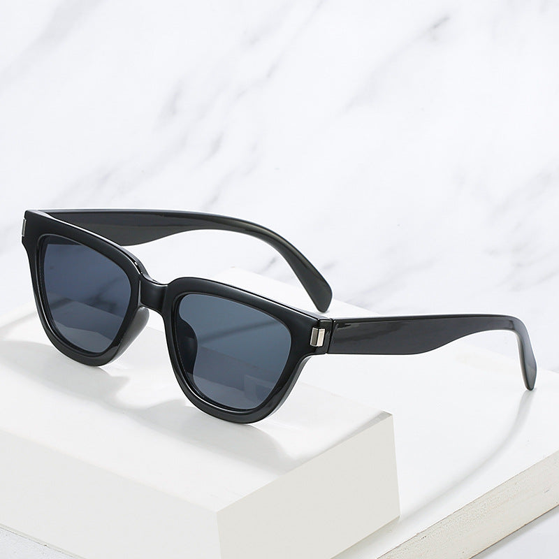 Fashionable Cat-Eye Sunglasses Stornfield